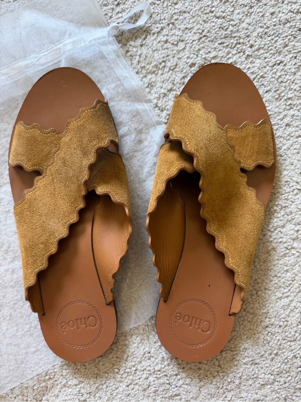 Chloe | flats